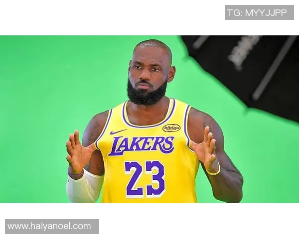 洛杉矶湖人队巨星勒布朗·詹姆斯因伤将缺席下场对阵犹他爵士队的比赛