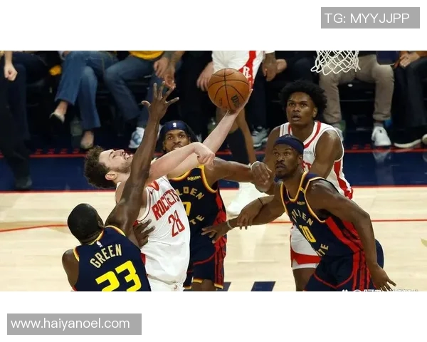 勇士与火箭2015至2016赛季对决回顾及精彩瞬间分析