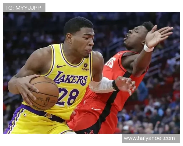 火箭队与湖人队激战正酣直播精彩瞬间不容错过